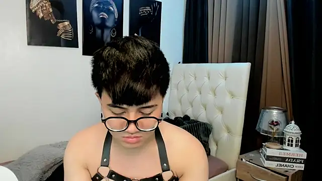 Snapshot of KentAivan chatting on 15, 10, 2025 KentAivan online show from 15, 10, 2025