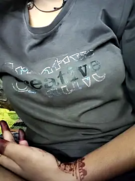 Janvi Jaitly online show from 2, 11, 2025