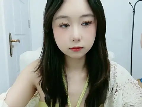 Snapshot of nbhbhu chatting on 21, 9, 2025 nbhbhu online show from 21, 9, 2025