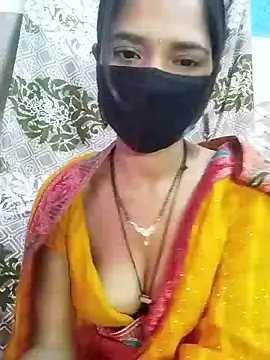 Snapshot of Bhabhilux2025 chatting on 13, 1, 2026 Bhabhilux2025 online show from 13, 1, 2026