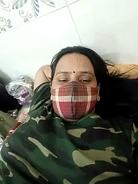 Snapshot of Your-vipasha chatting on 13, 11, 2025 Your-vipasha online show from 13, 11, 2025