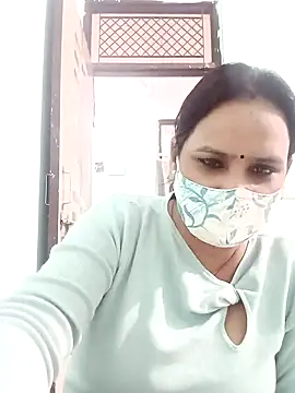 Snapshot of Your-vipasha chatting on 28, 11, 2025 Your-vipasha online show from 28, 11, 2025