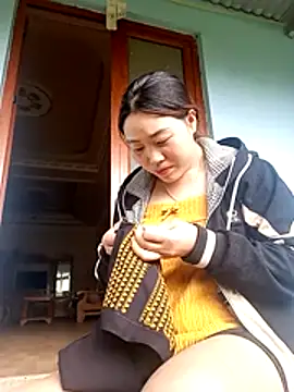 Snapshot of siki-00 chatting on 2, 10, 2025 siki-00 online show from 2, 10, 2025