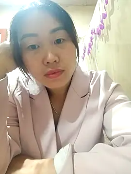 Snapshot of siki-00 chatting on 3, 10, 2025 siki-00 online show from 3, 10, 2025