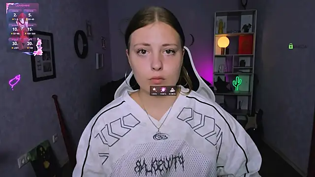 Snapshot of melani_bumm chatting on 22, 9, 2025 melani bumm online show from 22, 9, 2025