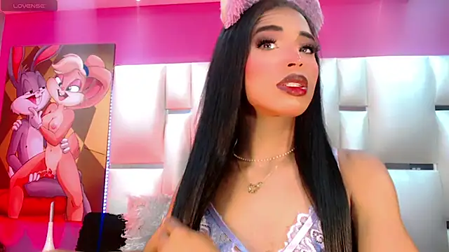 BabyAmatiis  online show from 15, 11, 2025