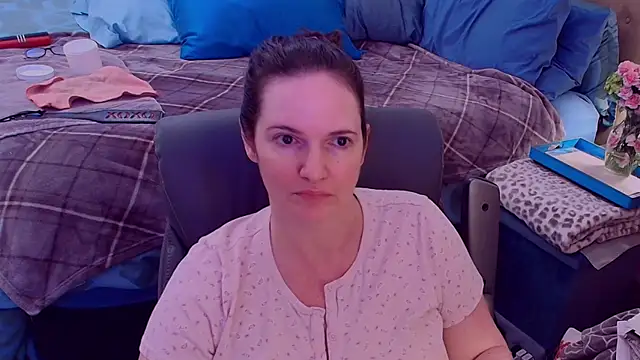 Snapshot of ninajaymes chatting on 9, 9, 2025 ninajaymes online show from 9, 9, 2025