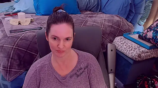 Snapshot of ninajaymes chatting on 28, 10, 2025 ninajaymes online show from 28, 10, 2025