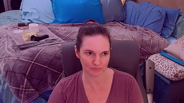 Snapshot of ninajaymes chatting on 6, 11, 2025 ninajaymes online show from 6, 11, 2025