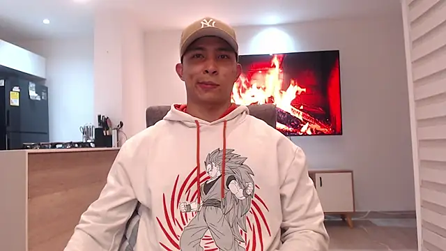 Snapshot of Auron_Demon01 chatting on 10, 9, 2025 Auron Demon01 online show from 10, 9, 2025