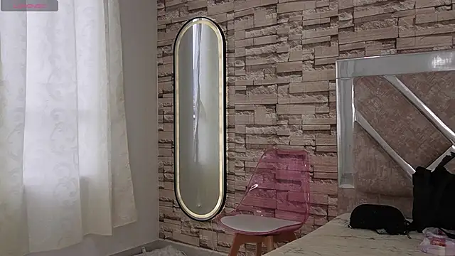 Snapshot of violetta_maki chatting on 10, 9, 2025 violetta maki online show from 10, 9, 2025