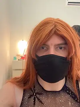 Snapshot of kiara_cross chatting on 14, 12, 2025 kiara cross online show from 14, 12, 2025