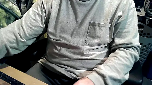 georgew62 online show from 12, 10, 2025