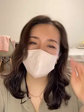 NATSUMI00 online show from 4, 10, 2025