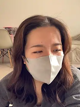 NATSUMI00 online show from 11, 11, 2025