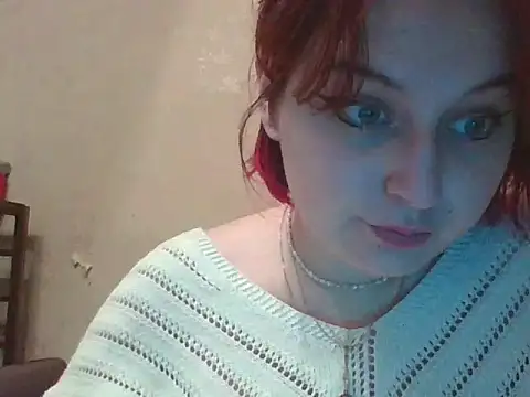 Snapshot of Aynii chatting on 2, 11, 2025 Aynii online show from 2, 11, 2025