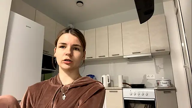 Denni Spilber online show from 25, 10, 2025