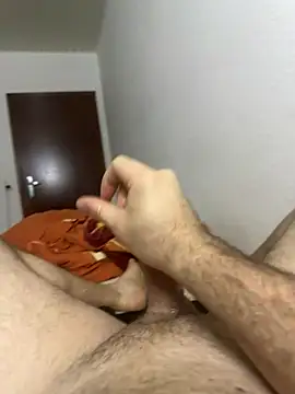 Snapshot of flamur_albania chatting on 19, 10, 2025 flamur albania online show from 19, 10, 2025