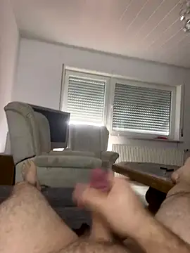 Snapshot of flamur_albania chatting on 2, 11, 2025 flamur albania online show from 2, 11, 2025