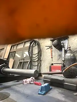 Snapshot of True_Di chatting on 1, 12, 2025 True Di online show from 1, 12, 2025