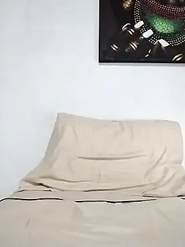 Snapshot of latinblack16 chatting on 22, 10, 2025 latinblack16 online show from 22, 10, 2025