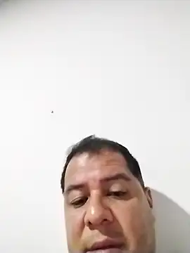 Snapshot of latinblack16 chatting on 28, 11, 2025 latinblack16 online show from 28, 11, 2025