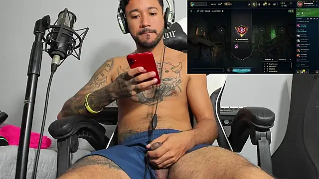 Snapshot of dereck_karter chatting on 6, 12, 2024 dereck karter online show from 6, 12, 2024