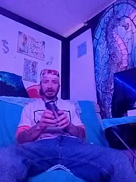 Snapshot of Mrluckstick chatting on 16, 11, 2025 Mrluckstick online show from 16, 11, 2025