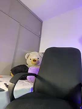 Snapshot of Charlottediolet chatting on 27, 10, 2025 Charlottediolet online show from 27, 10, 2025