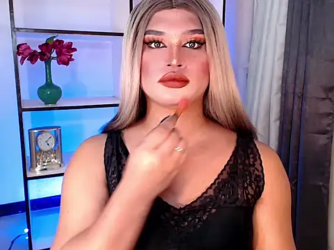 Snapshot of UrGoddess_Kiera chatting on 14, 9, 2025 UrGoddess Kiera online show from 14, 9, 2025