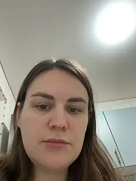 Snapshot of Risky-Flower chatting on 28, 9, 2025 Risky-Flower online show from 28, 9, 2025