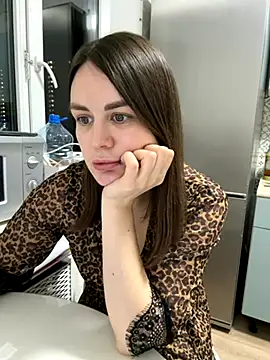 Snapshot of Risky-Flower chatting on 7, 10, 2025 Risky-Flower online show from 7, 10, 2025