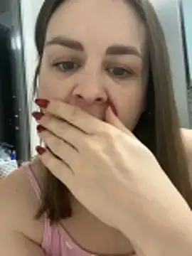 Snapshot of Risky-Flower chatting on 12, 10, 2025 Risky-Flower online show from 12, 10, 2025