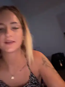 Snapshot of Lyra_XX chatting on 3, 7, 2026 Lyra XX online show from 3, 7, 2026