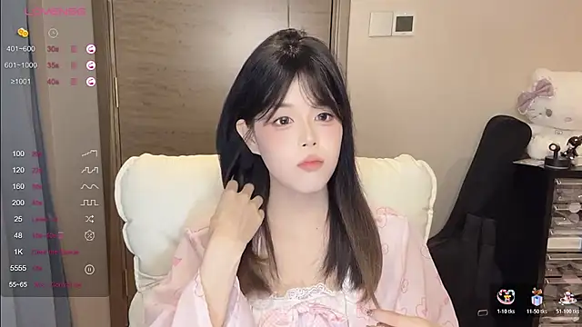 Koi-00 online show from 5, 11, 2025