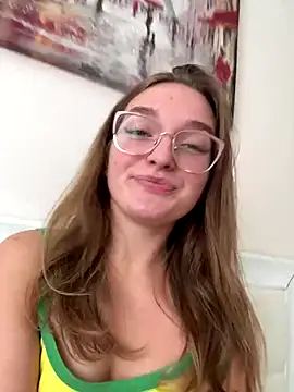 Bellatrisssaa online show from 19, 10, 2025