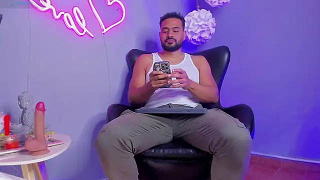 Gael Meneses online show from 2, 12, 2025