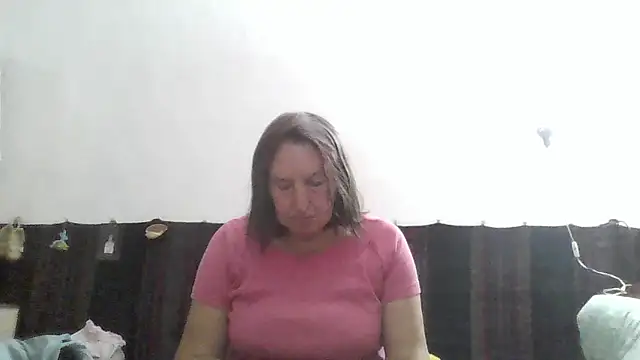 Snapshot of AnnaLive570 chatting on 17, 6, 2026 AnnaLive570 online show from 17, 6, 2026