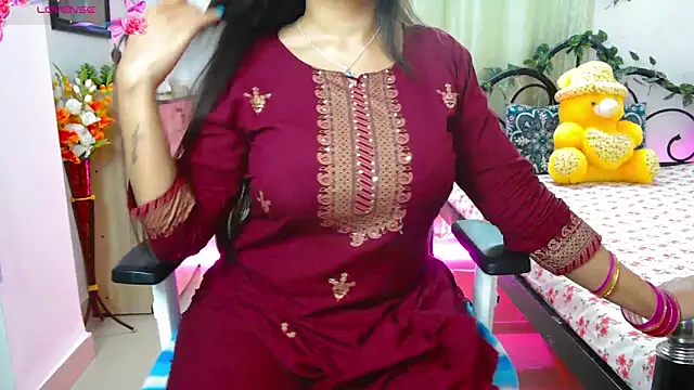 WildDimpi 0 online show from 1, 11, 2025