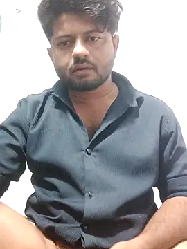 Snapshot of urhotboymeet chatting on 5, 11, 2025 urhotboymeet online show from 5, 11, 2025