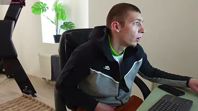 Ryan Dozer online show from 19, 3, 2026