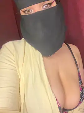 RooVaaN-Xx online show from 21, 4, 2026