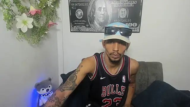 carl jhonson821 online show from 12, 11, 2025