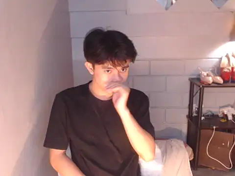 NautyBoyBrazeen 143 online show from 25, 3, 2026