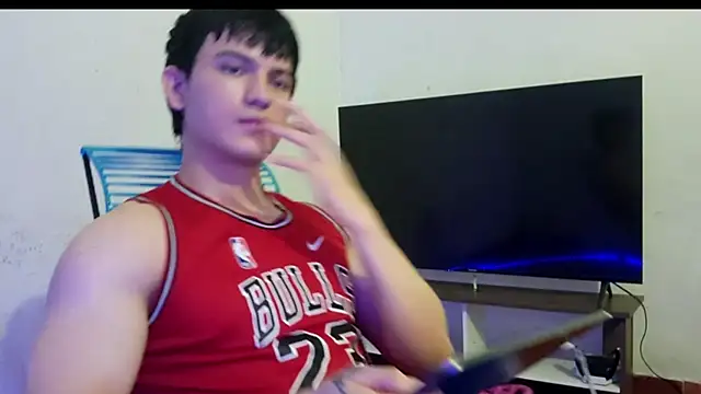 Snapshot of ErickWalton chatting on 29, 11, 2025 ErickWalton online show from 29, 11, 2025