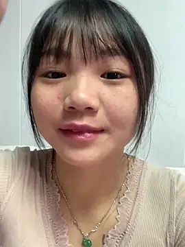 Emlyly-18 online show from 1, 11, 2025