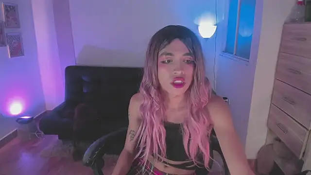 Nikkita Dragon online show from 29, 11, 2025