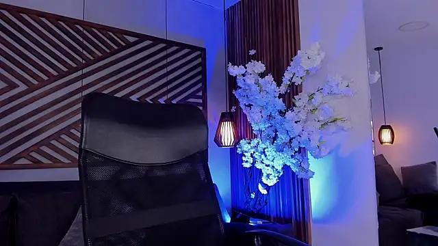 Snapshot of B_Wild chatting on 20, 6, 2026 B Wild online show from 20, 6, 2026