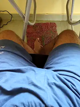 Snapshot of banglore3guy chatting on 11, 9, 2025 banglore3guy online show from 11, 9, 2025