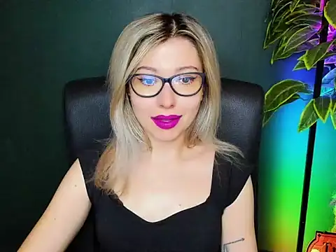 loveHeidi online show from 10, 11, 2025